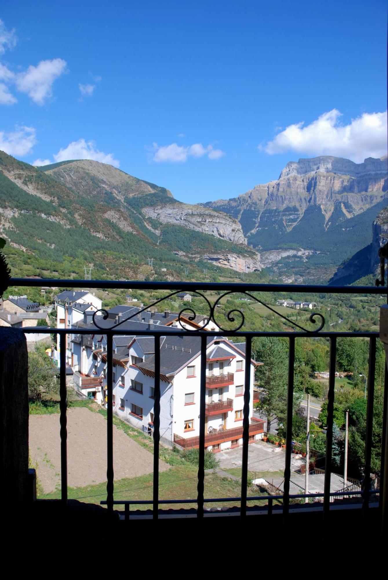 Apartamento El Patio Casa Cajal Торла Екстериор снимка